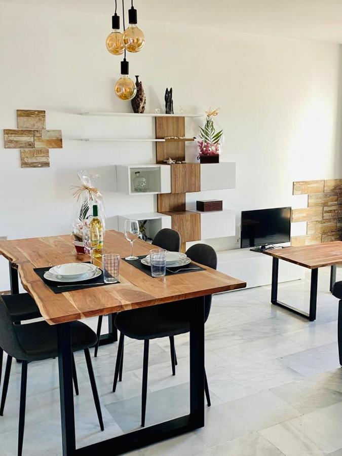 Encantador Atico Con Chimenea Y Piscina En Almeria Retamar  Exterior photo
