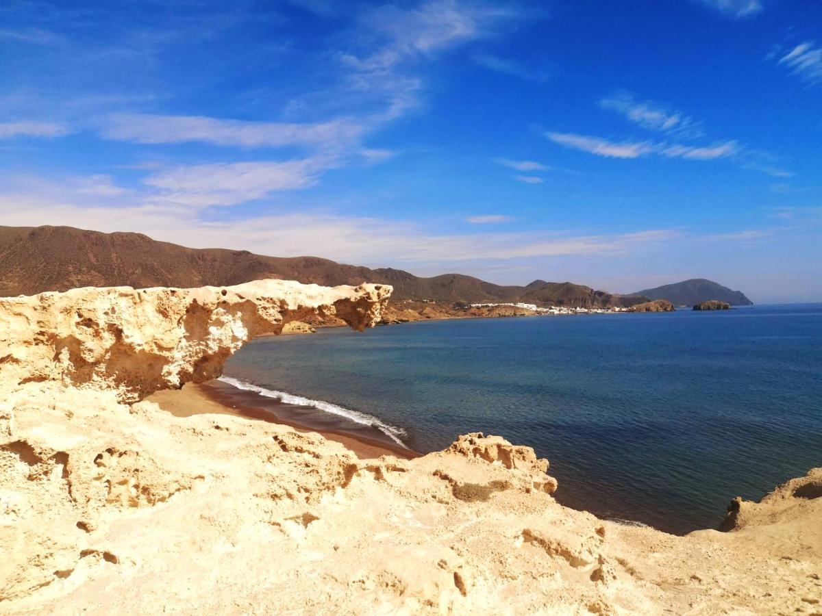 Encantador Atico Con Chimenea Y Piscina En Almeria Retamar  Exterior photo